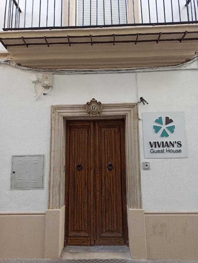 Vivian'S Guest House Jerez de la Frontera Exteriör bild