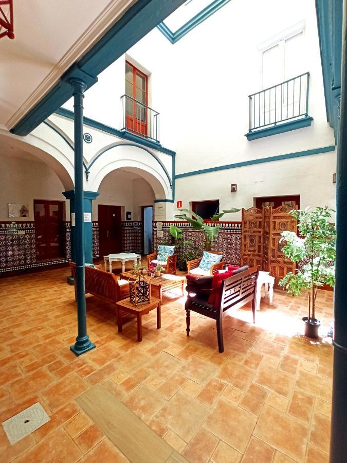 Vivian'S Guest House Jerez de la Frontera Exteriör bild